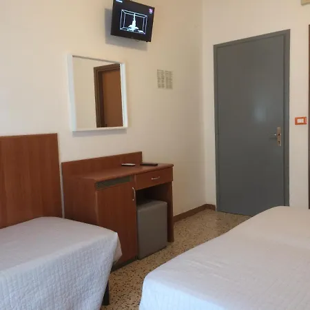 Hotel Portofino 2*