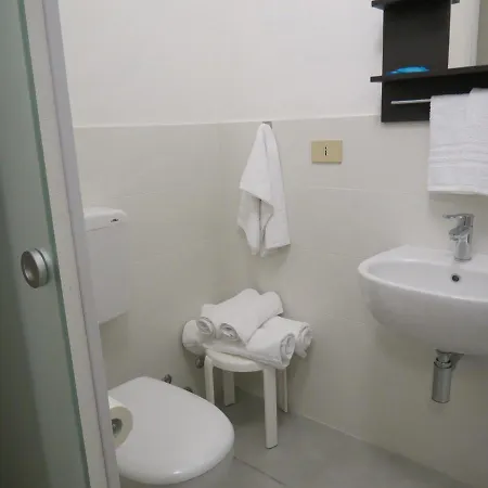 Portofino מלון קאורלה