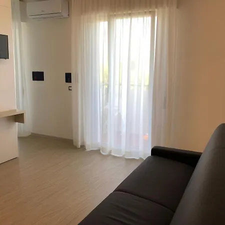 Portofino 2* קאורלה