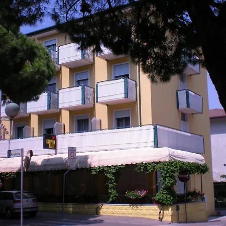 Hotel Portofino 2*